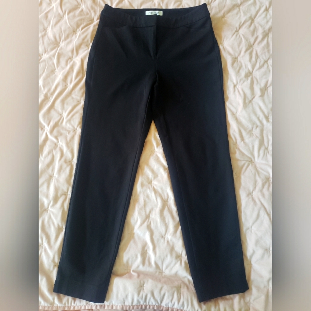 White House Black Market Slim Ankle Black Pants, size 2